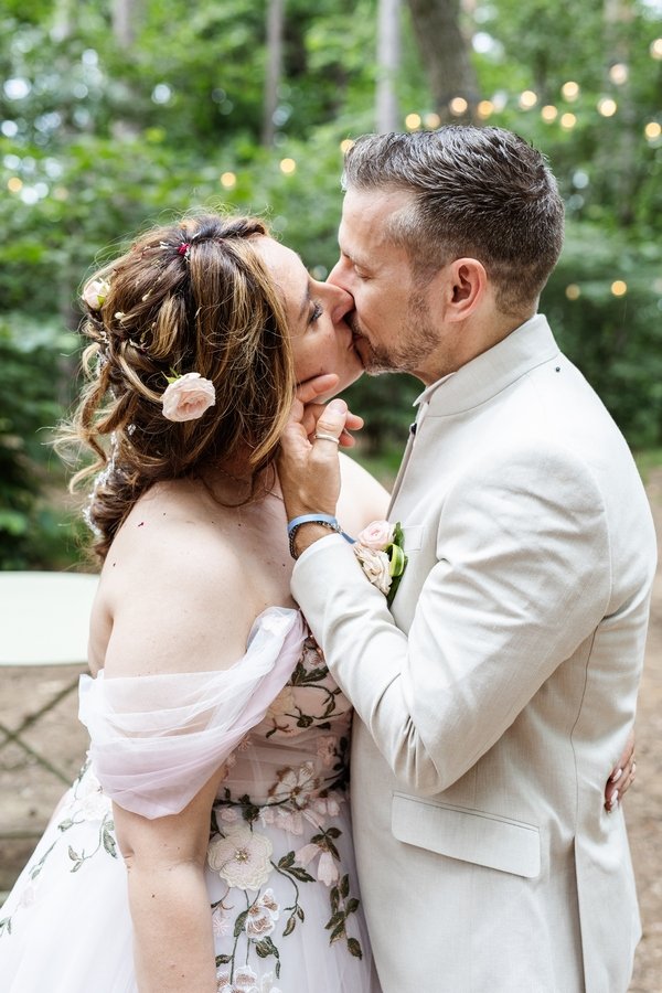 fotografa di famiglia - servizio fotografico matrimonio - bacio