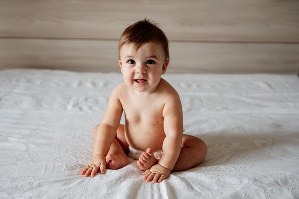 servizio-fotografico-battesimo_preparazione_bimbo-a-casa_la-tua-fotografa-di-famiglia