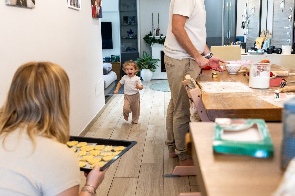 servizio-fotografico-famiglia-a-casa_servizio-fotografico-famiglia-a-domicilio_biscotti